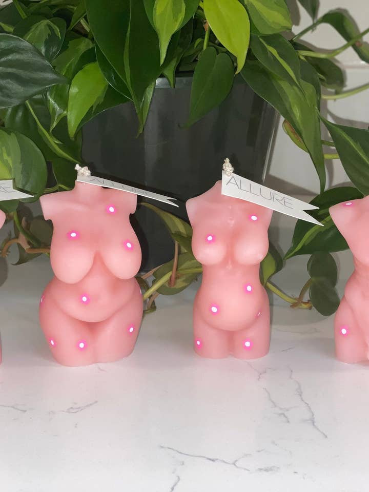 Handmålad blomgudinna kroppsljus för wholesale av Allure Wax Works