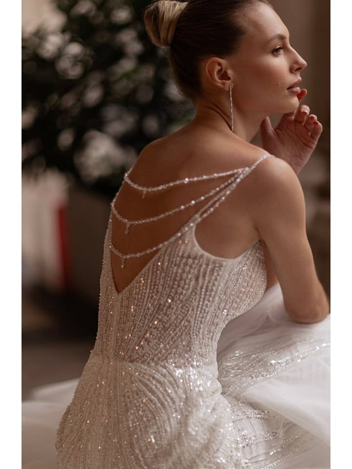 MischkaCo – Großhandel Abendkleid – Damen – Klassisches modernes Brautkleid 5610