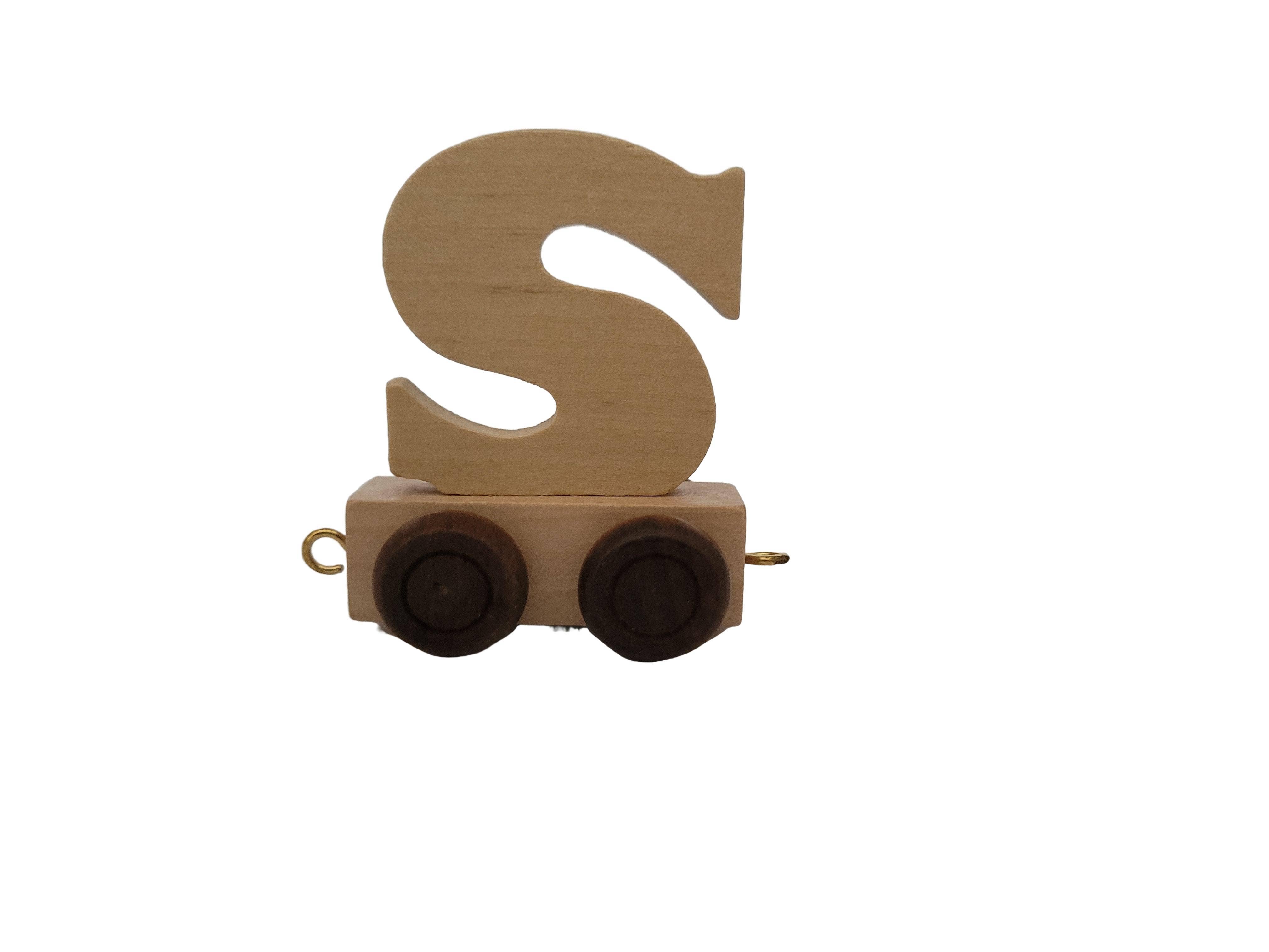 Ryan Town Toys & Gifts - Vente Jouet en bois – enfant - Lettres en bois A-Z - Train de prénom pour enfants (naturel)10