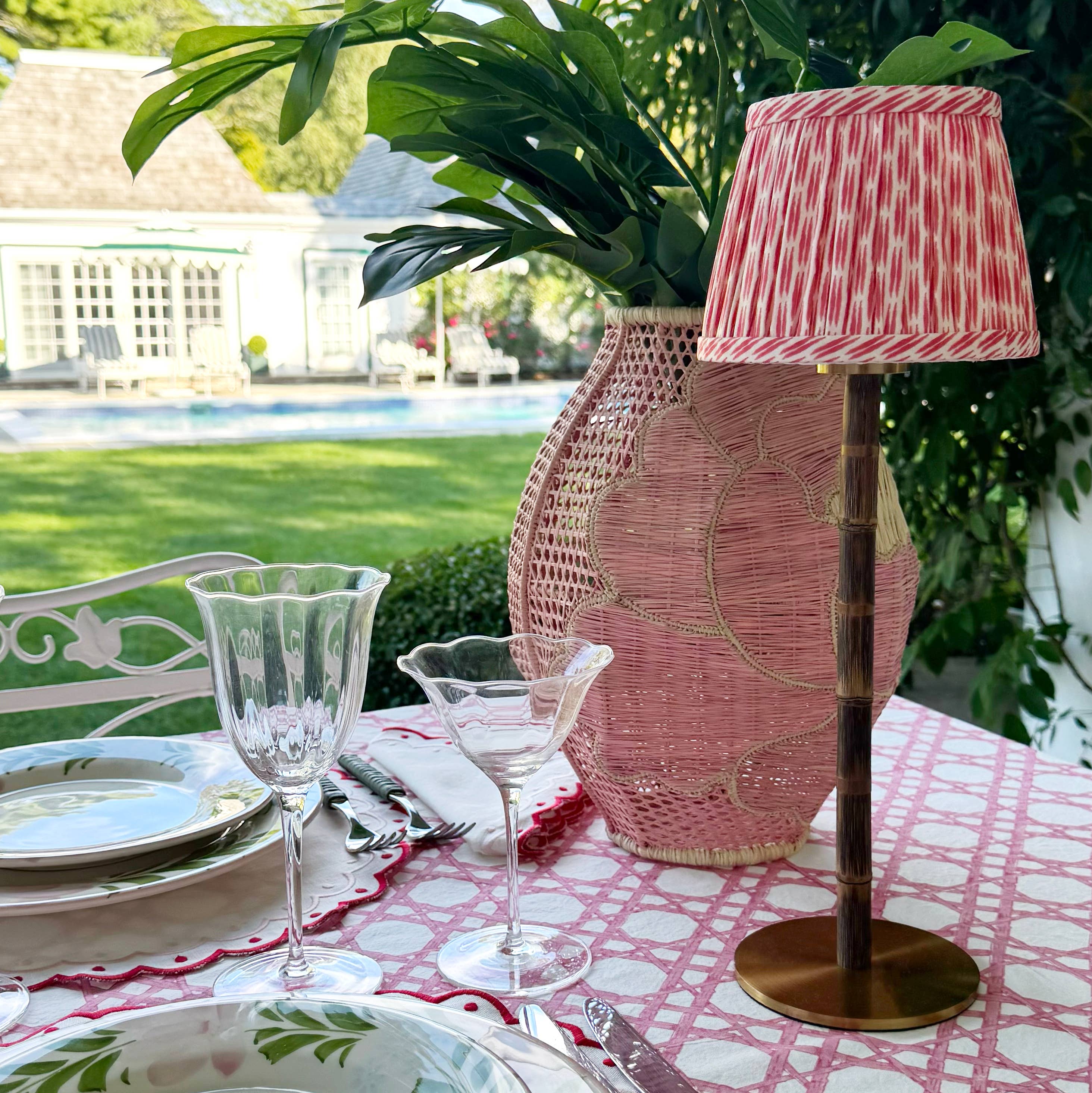 Duggan Society - Wholesale Accent/Desk Lamp - Red cordless Bamboo table lamp – Rechargeable lighting1