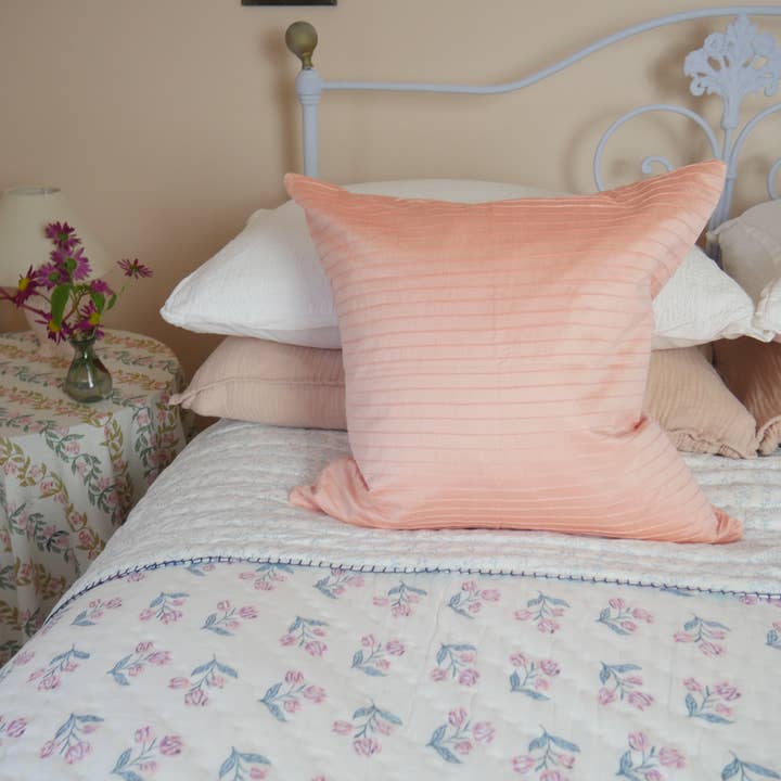 Constance & Denny - Wholesale Chair Cushion - PLEATED DUSTY PINK block printed cushion