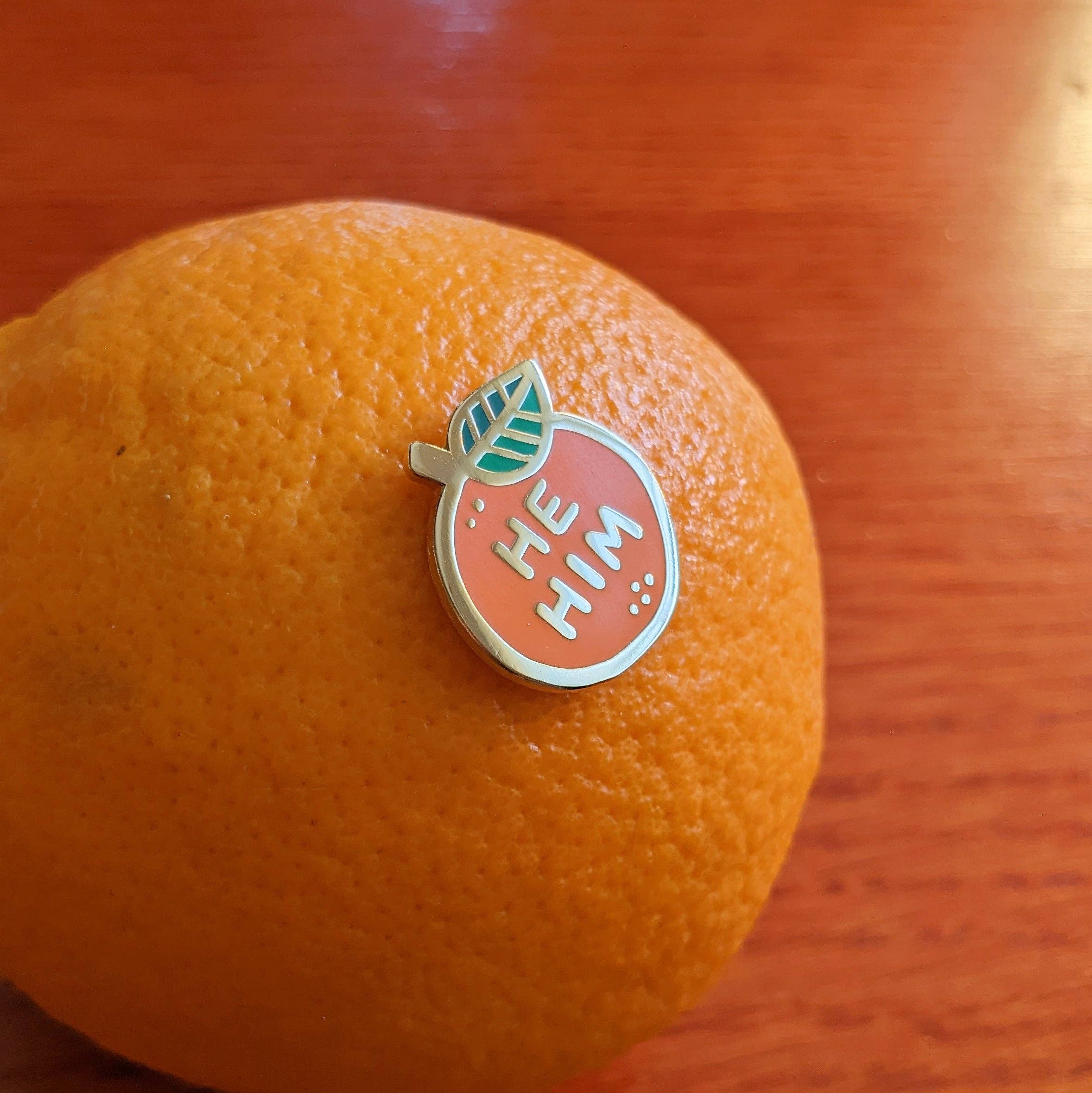 misomomo - Wholesale Lapel Pin/Button - Pronoun Orange Pin - he/him2