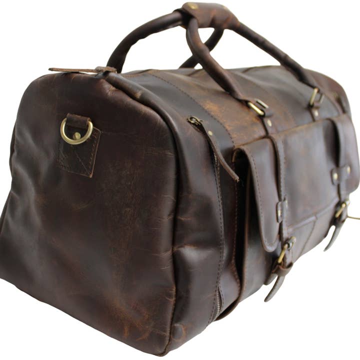 hide & chic - Wholesale Weekender bag – Unisex - Quality Full Grain Genuine Leather Travel Bag with Adjustable Shoulder Strap. FREE Leather Apple Air-tag Holder.15