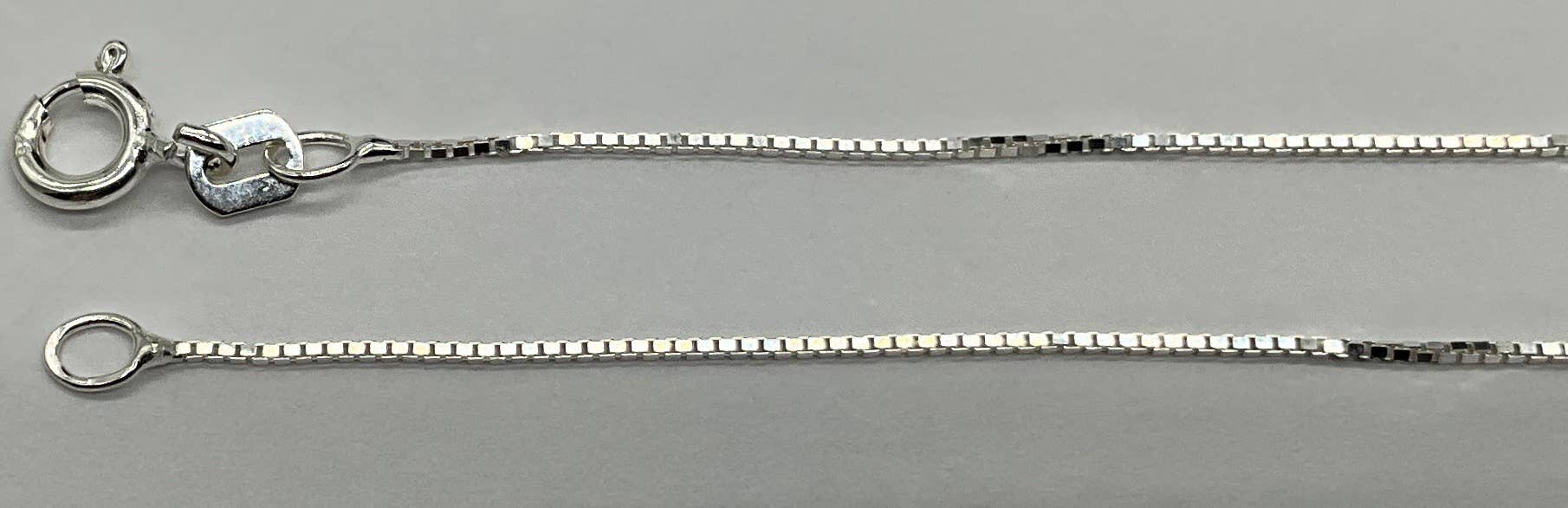 Sterling Silver Chains – wholesale Kedjehalsband – Sterlingsilver diamantmönstrad boxkedja 0,6 mm1