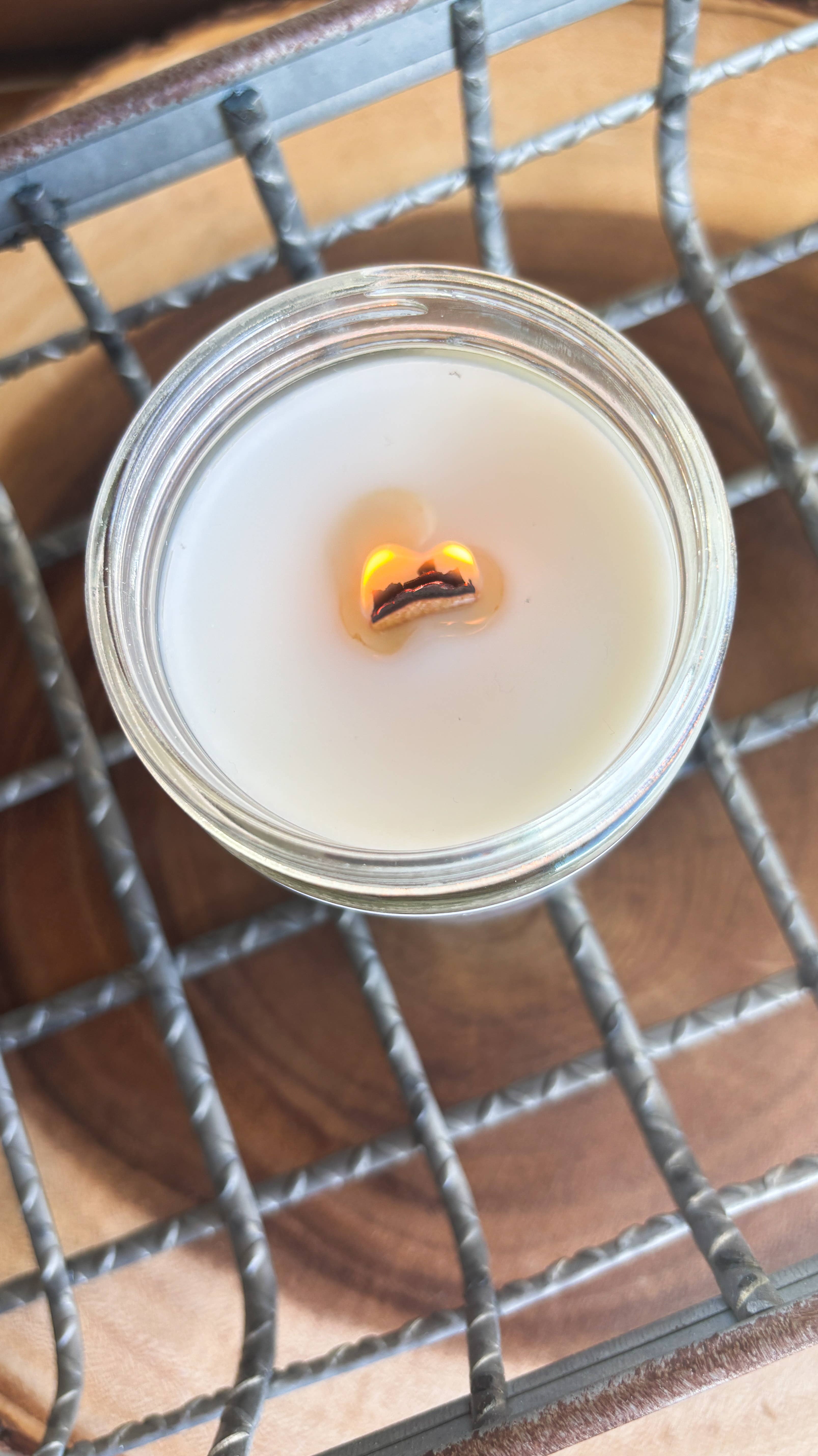 New Row Candle Co. - Wholesale Jar/Filled Candle - Mango + Pineapple Wood Wick Farmhouse Candle2