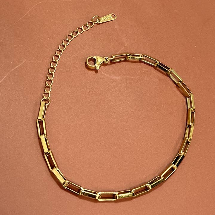 JOSSLYN by wall to wall - Wholesale Link & Chain Bracelet - 18K STAINLESS STEEL BRACELET FOR CHARMS | 40CB123