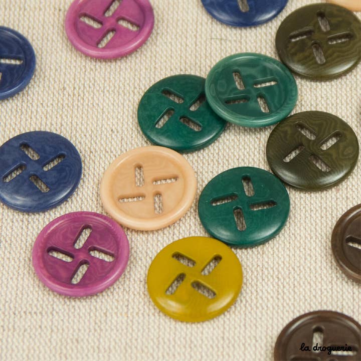 Bouton Trench rond 4 ailes 22 mm pour la vente par LA DROGUERIE