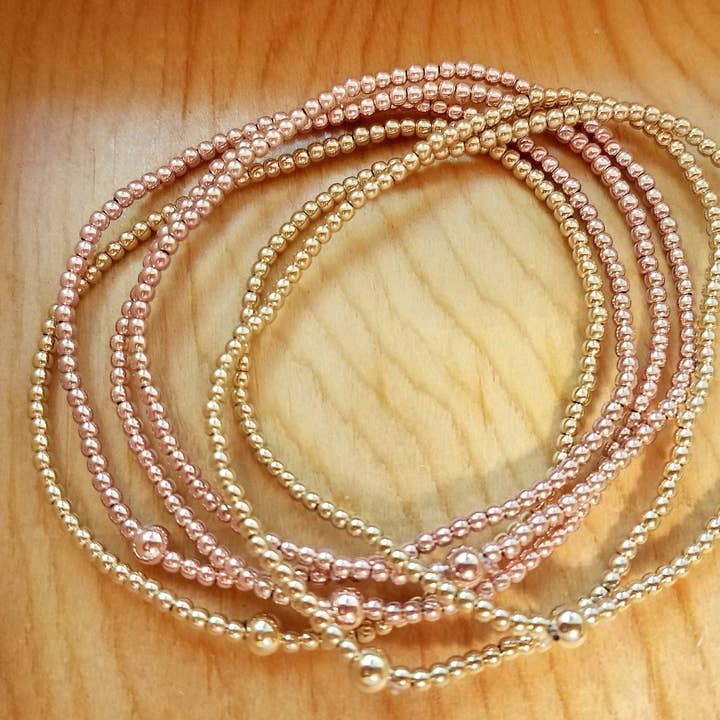 ALEF BET JEWELRY – Engroshandel Perlearmbånd – 2mm 14k Guldfyldt Perlearmbånd