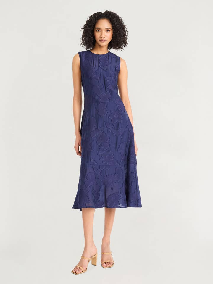 JACQUARD MIDI pour la vente par Maggy London Group