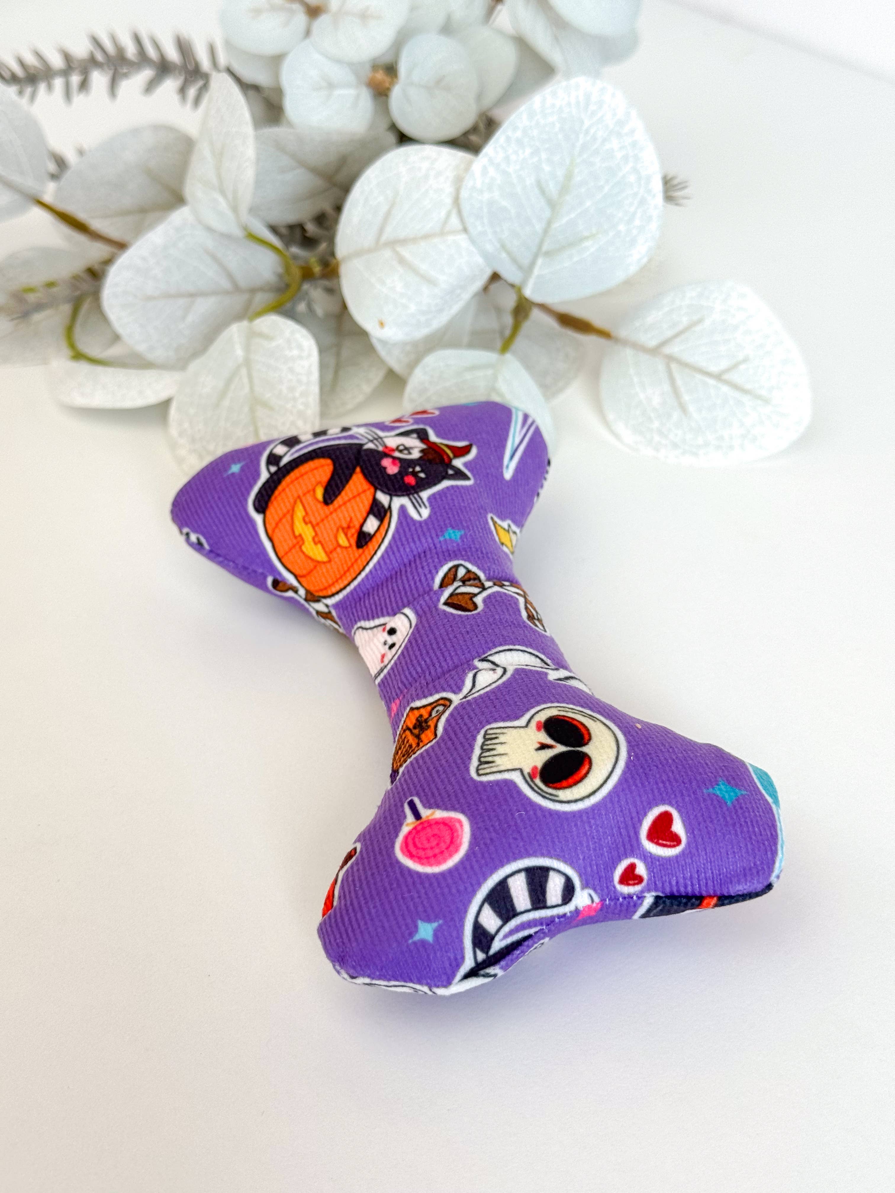 Doggotique – Peluche - Cão por atacado – Osso de pelúcia assustador, brinquedo para cães de Halloween,10