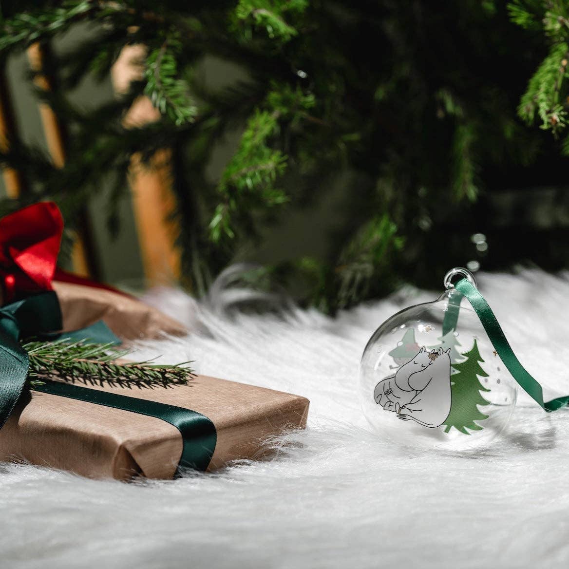 Treacle George (Muurla) – wholesale Ornament – MOOMIN | Christmas | Glass Bauble | Spruce | ⌀ 7 cm1