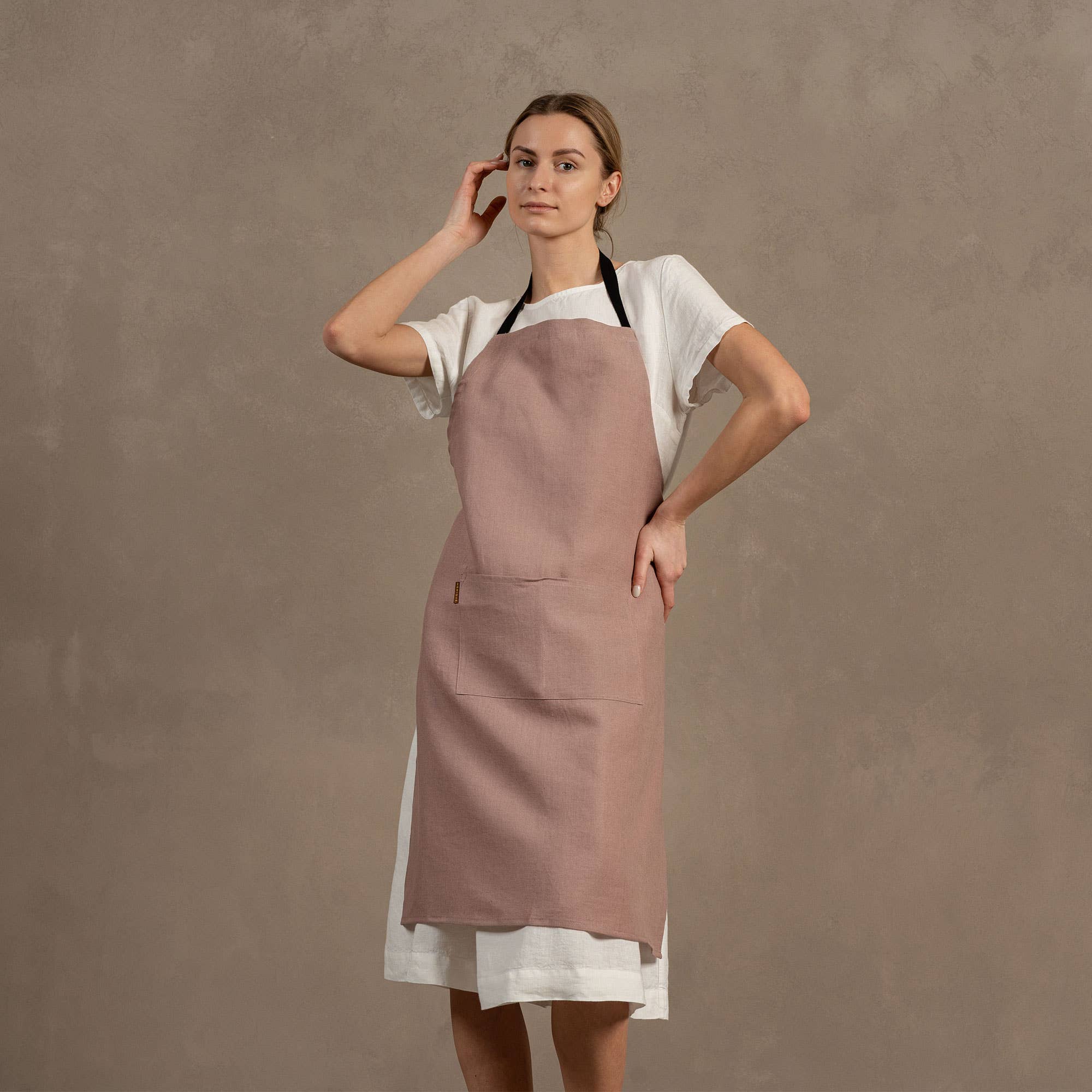 menique – Engroshandel Forklæde – Justerbart forklæde i hør1