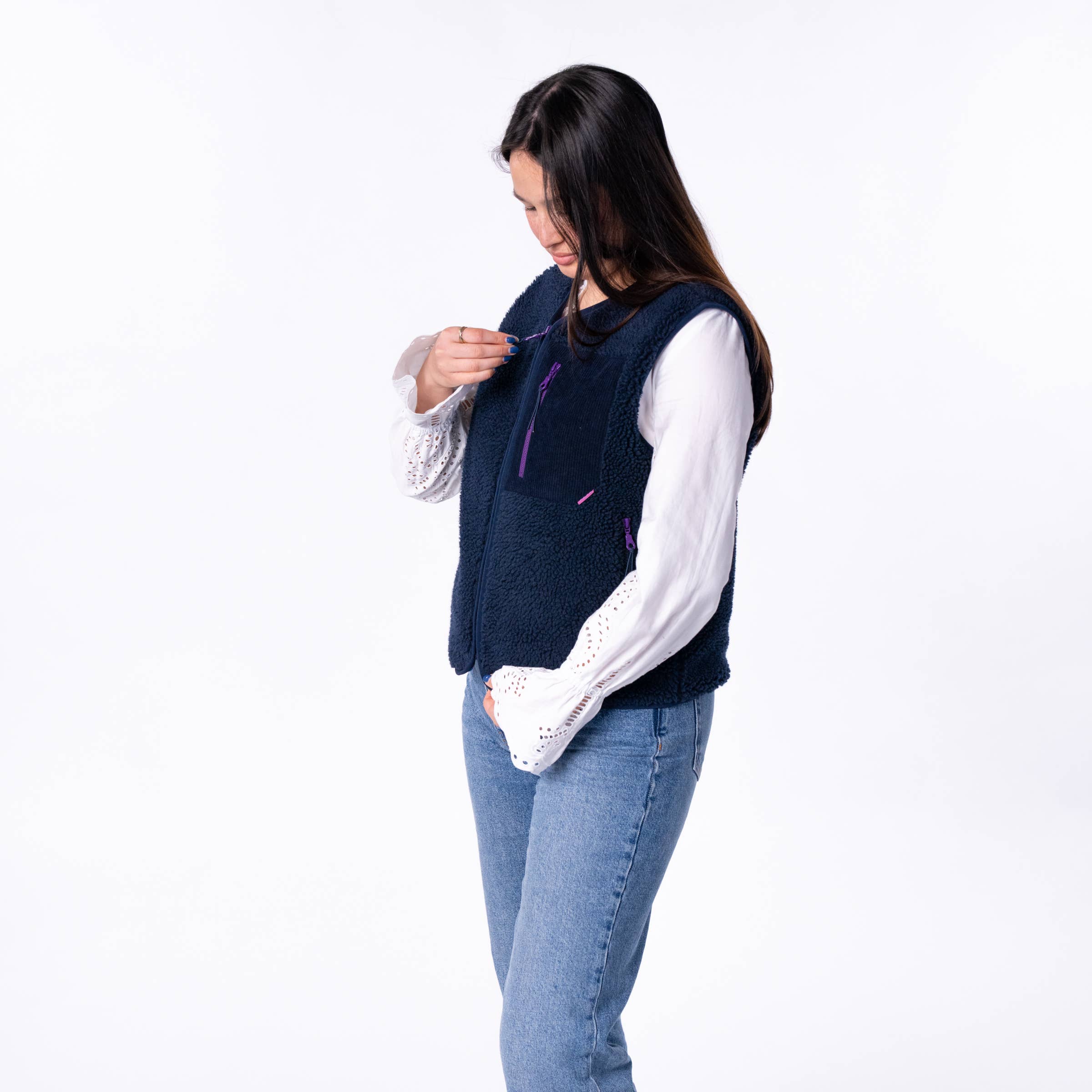 BILLYBELT - Wholesale Outerwear Vest - Women's - Women's sleeveless zip-up sherpa vest Navy1