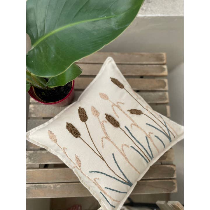 Punch Simple - Vente Housse de coussin - Housse de coussin en forme de roseaux brodés à l'aiguille perforée2