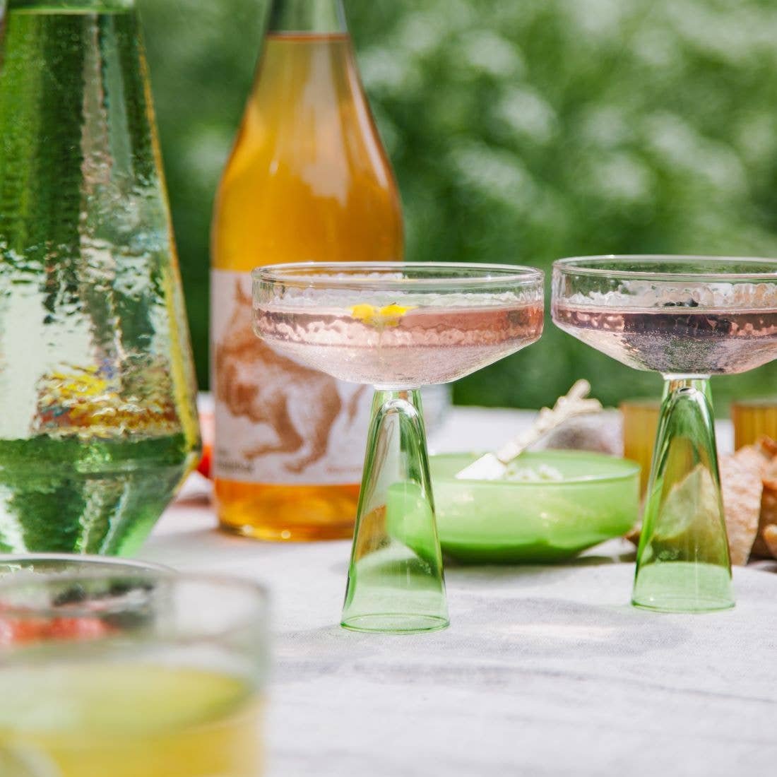 Brût Home and Glassware - Wholesale Cocktail/Liquor Glass - Champagne Coupe Claude | set of 2 | green3