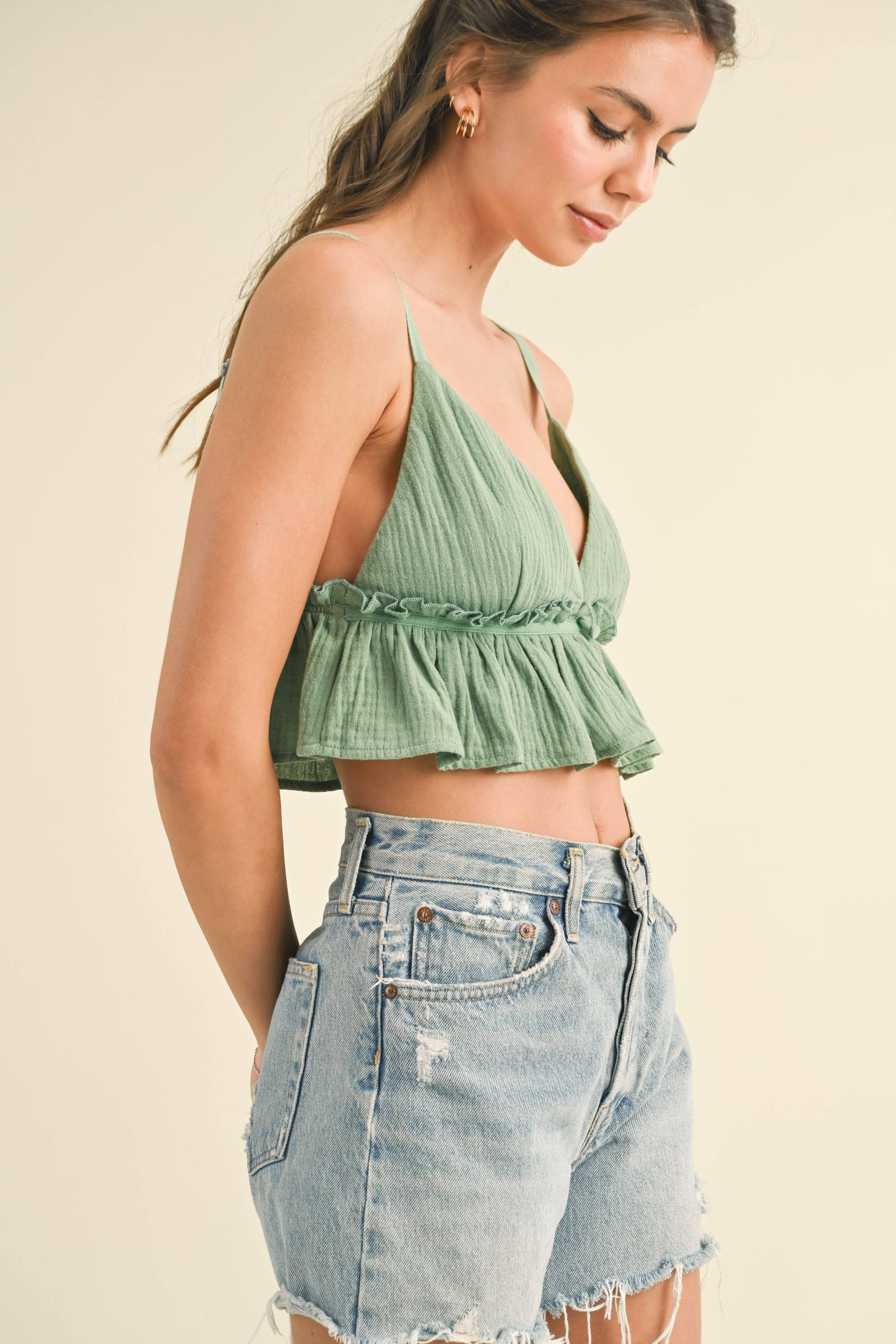Klesis – wholesale Blouse – Women’s – IT3572 SPAGHETTI STRAP RUFFLED CROP TOP15