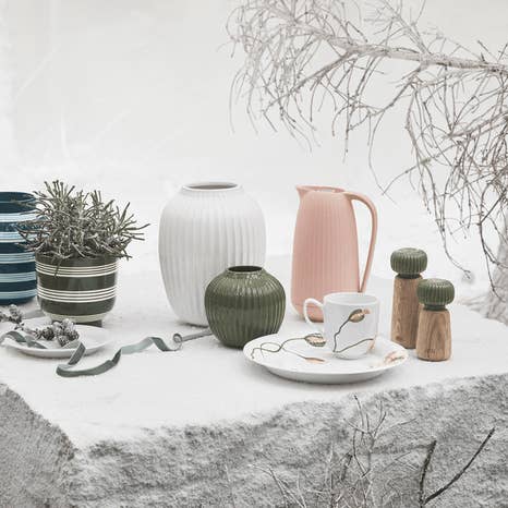 Danish Design Collective - Wholesale Spice Mill - Kähler - Hammershøi - 7.3" Oak & Ceramic Spice Grinder3