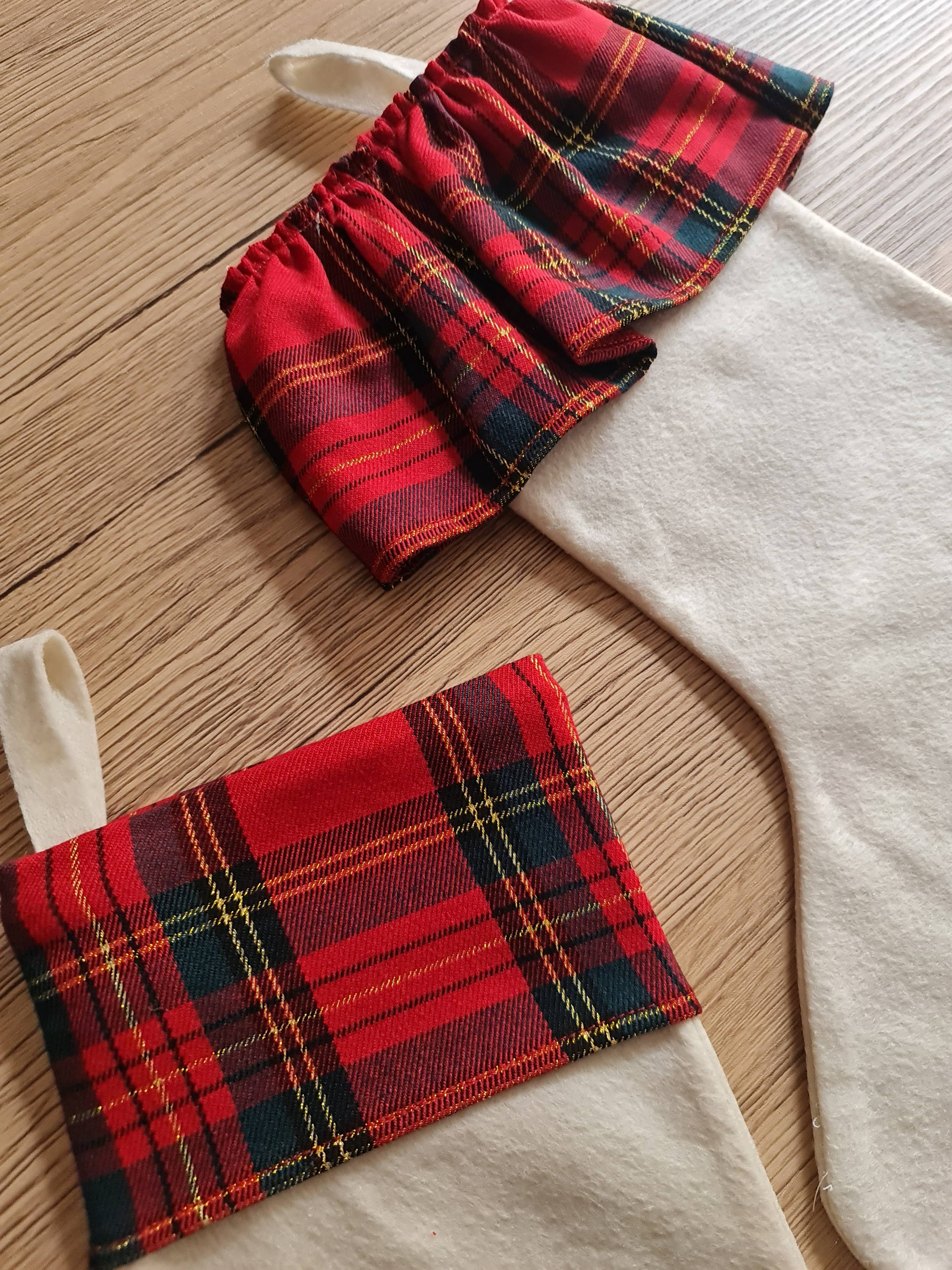 Lunaria Lab - Wholesale Holiday Stocking - Christmas Stocking / Epiphany in felt with Tartan Lurex edge3