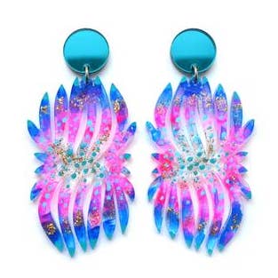 Boucles d'oreilles en acrylique bleu et rose vif pour la vente par Boo and Boo Factory