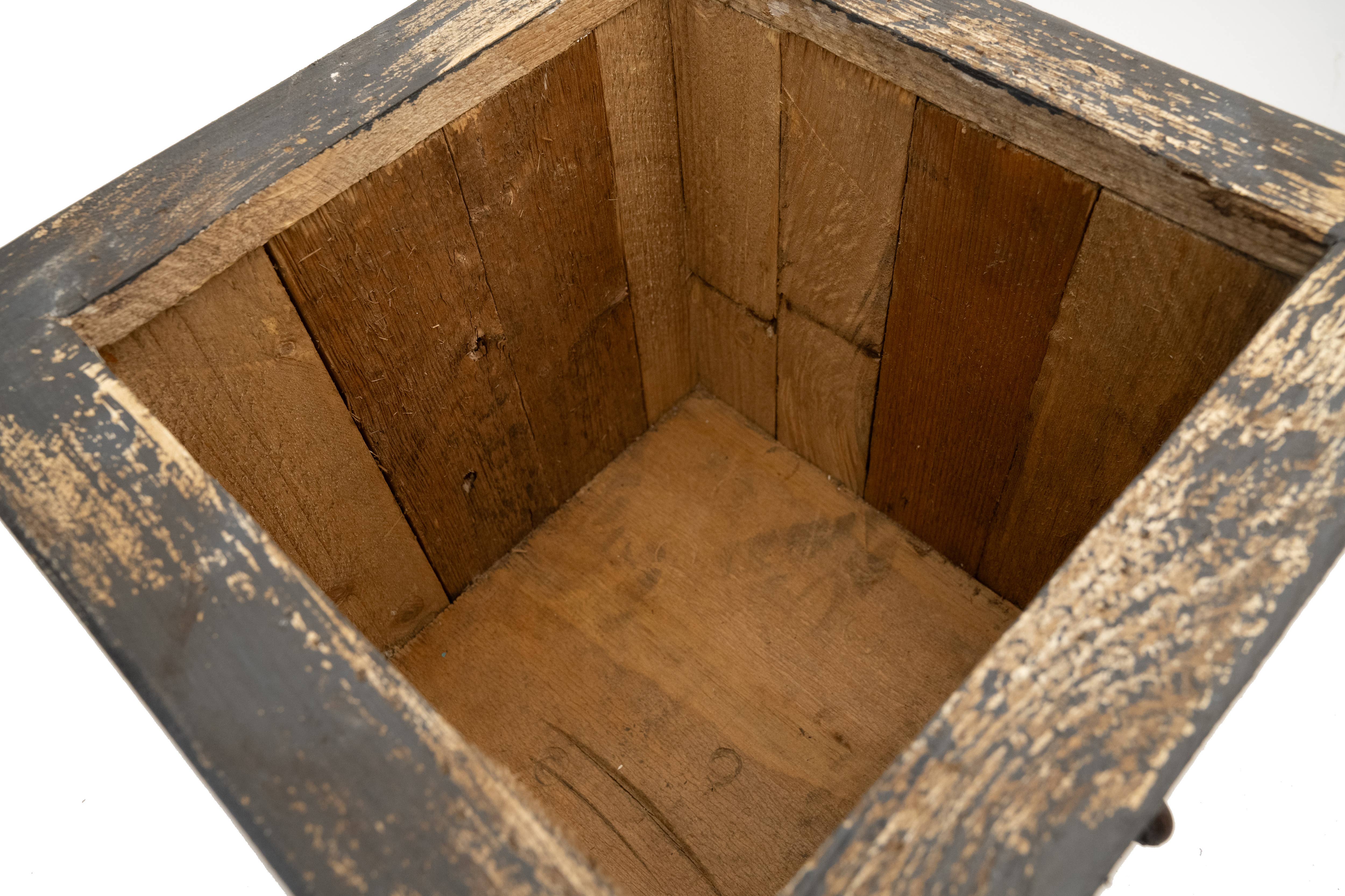 My Amigos Imports - Wholesale Planter Box - Gardner Rustic Wooden Square-Planter-11x11x10H-Garden Decor5