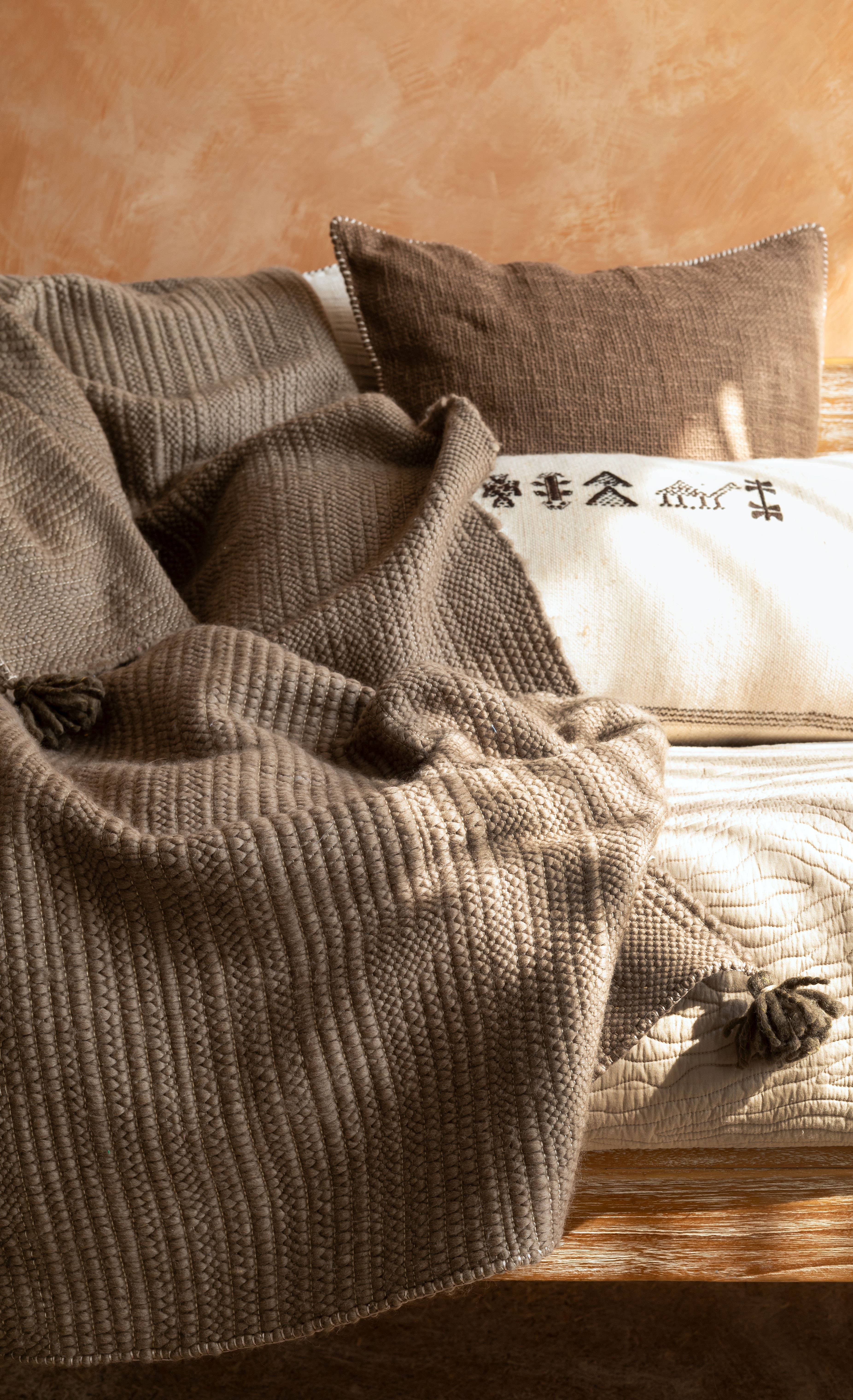 Neem Living - Wholesale Throw Blanket - Rimo Throw 40"x80"5