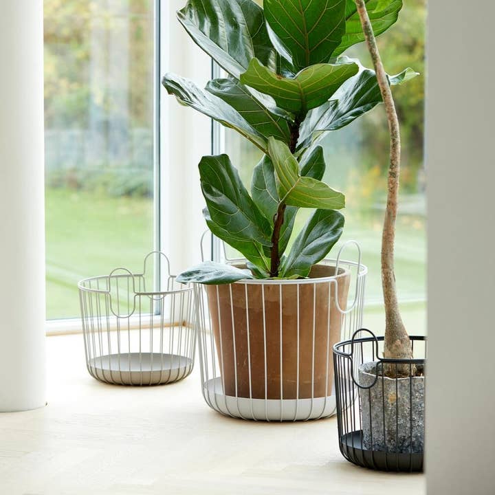 Panier en Métal Inu / Très Grand pour la vente par Zone Denmark