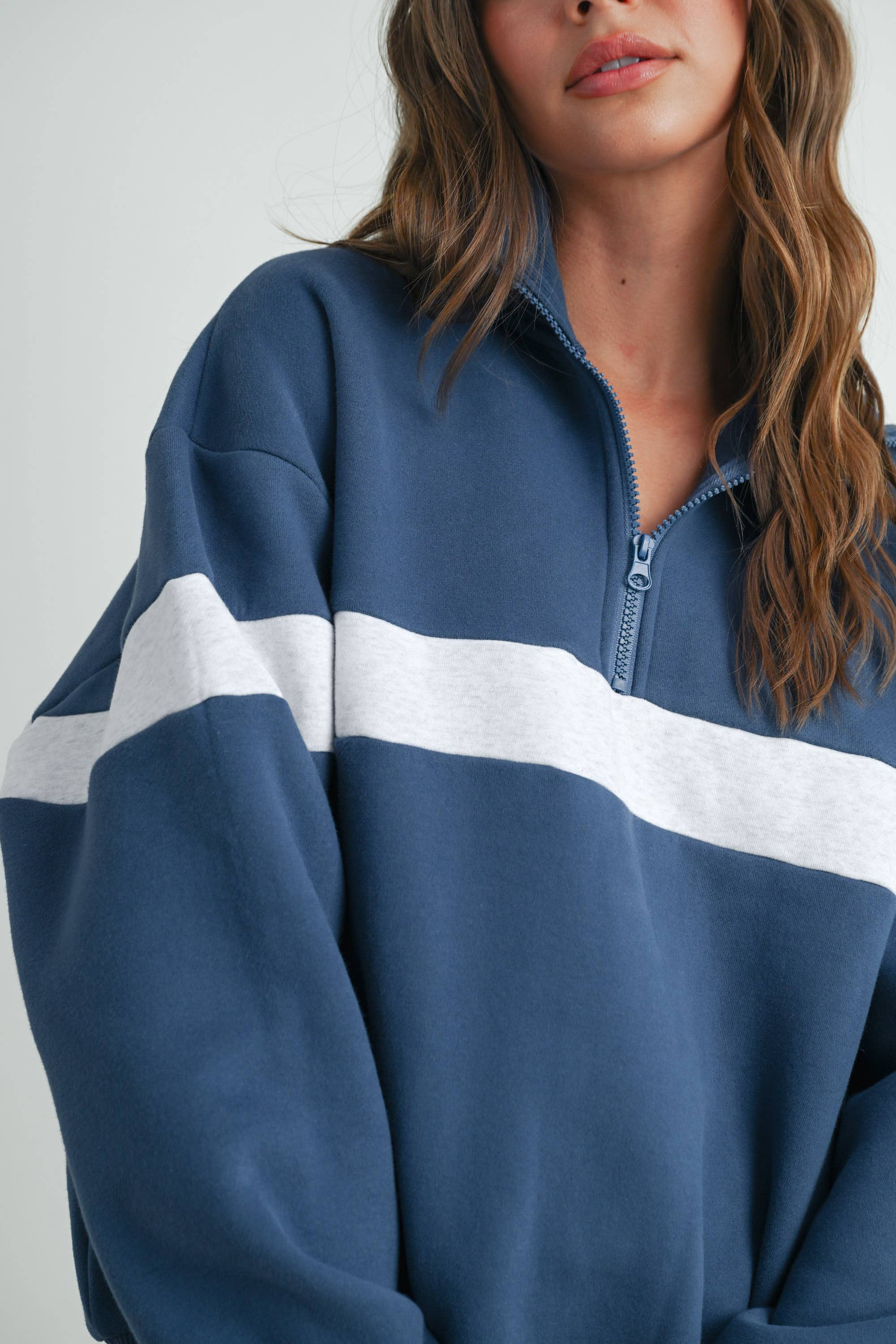 BUTTERMELON - Wholesale Sweatshirt - Women's - Two-Toned Half Zip Collar Sweatshirt - BMT753548