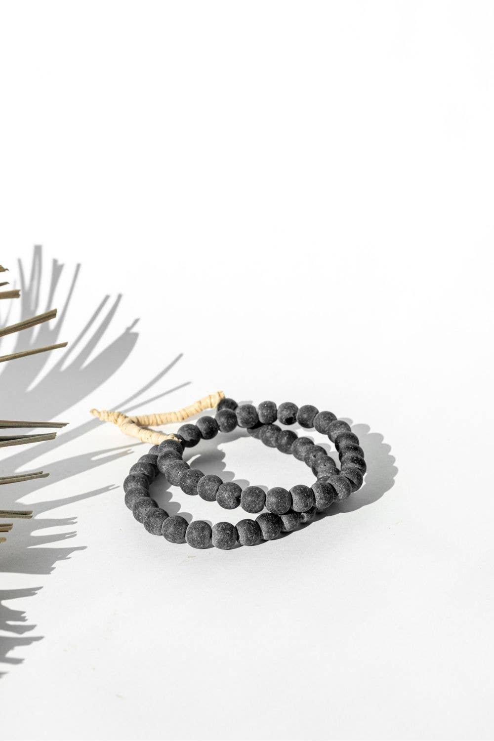 Luxe B Co - Wholesale Tafelbladdecoratie - Glaskralen helder zwart1