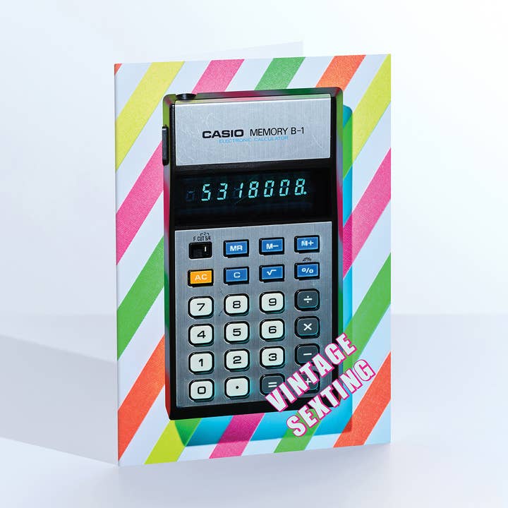 Carte de vœux rétro calculatrice Boobies pour la vente par Ornament Art