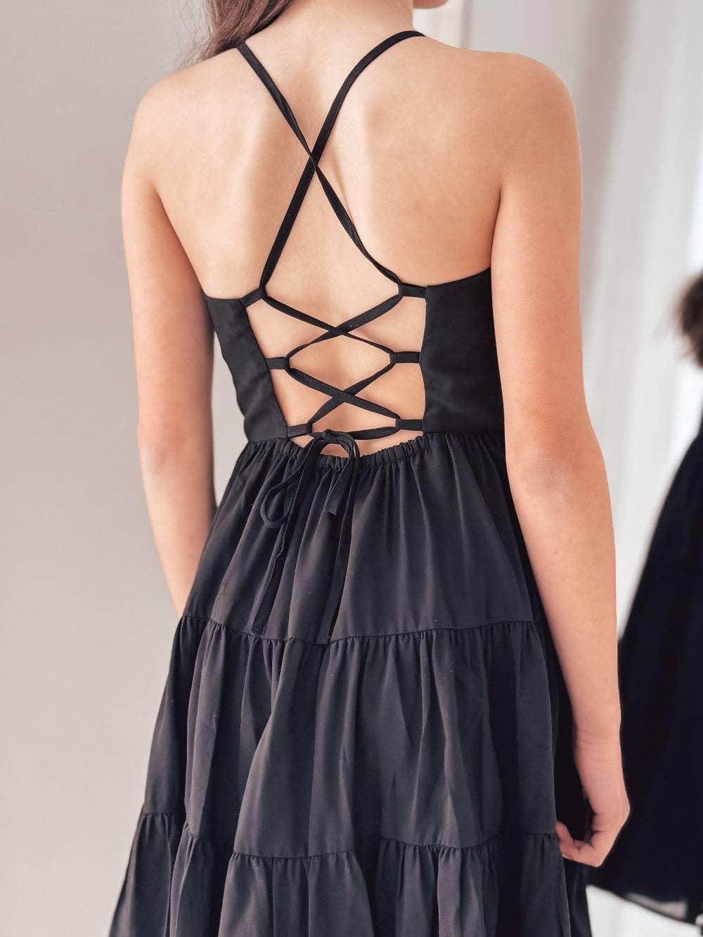 A Little Lacey - Vente Robe – enfant - Robe Fille Phoebe Chiffon Noire4