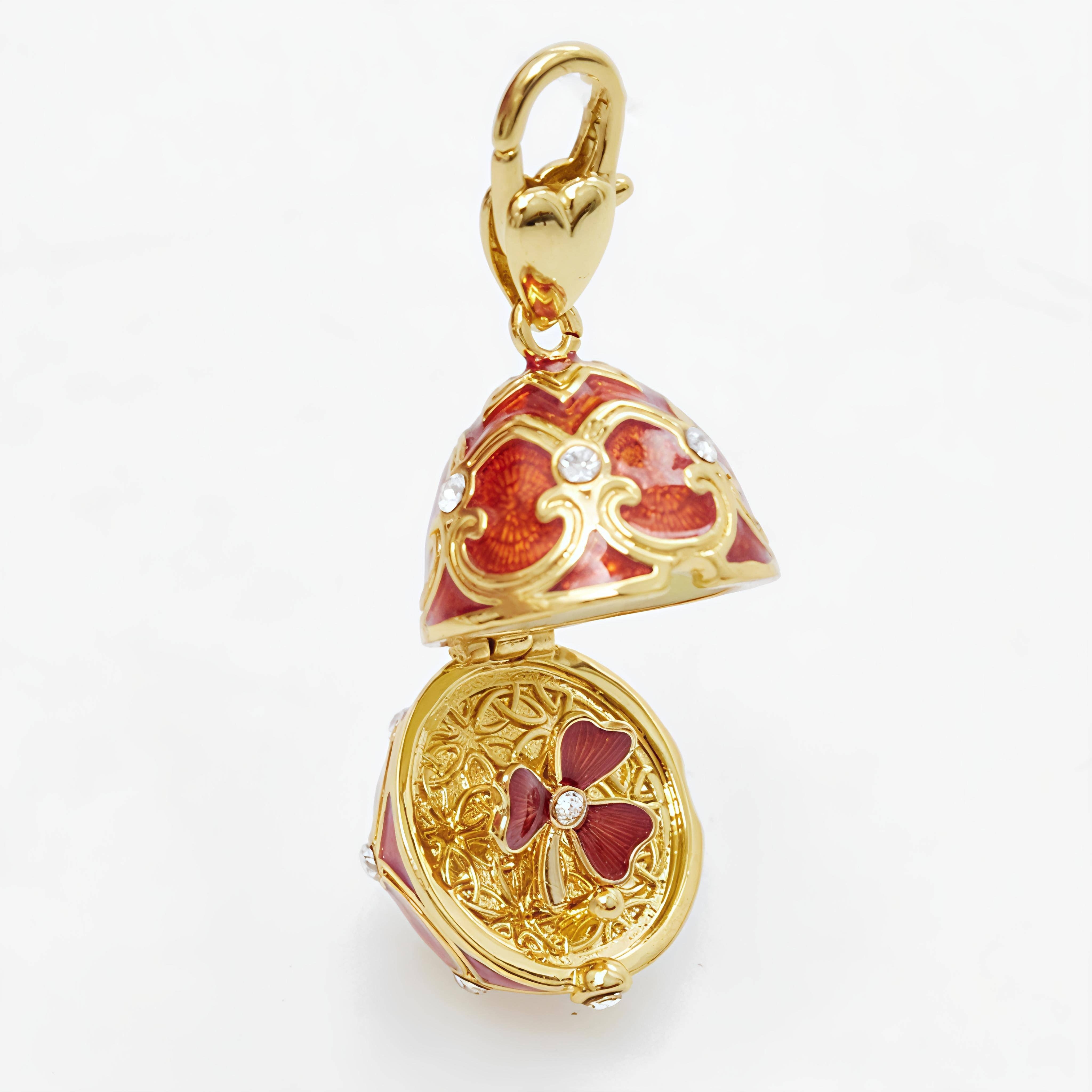 Verdivine – wholesale Individual charm/pendant – Three Leaf Clover Locket Pendant1
