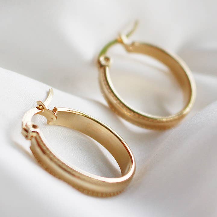 Dotted hoops for wholesale by Lovanju