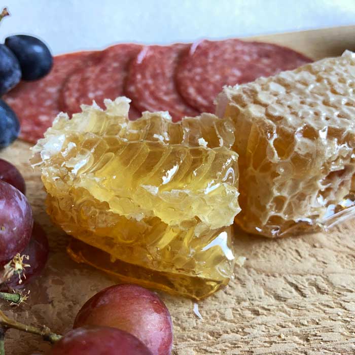 Smiley Honey - Wholesale Honey - Raw Honeycomb2