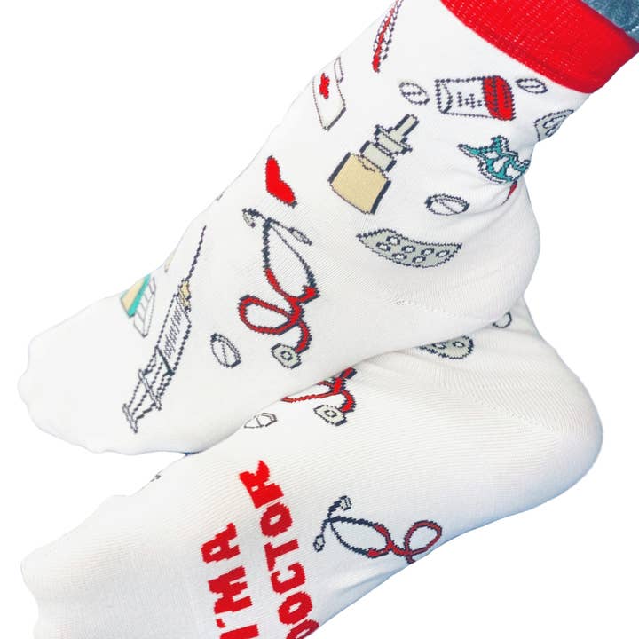 DOKTOR weiße Baumwollsocken für Damen und Herren und andere Ergebnisse für unterwäsche masken im Großhandel. Kostenlose Rücksendungen und 60-Tage-Zahlungsziel auf Faire im Trend auf Faire.