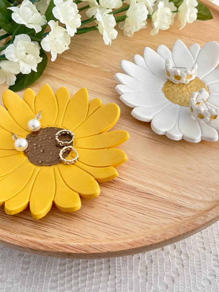 Daisy and Sunflower Jewelry Dish Trinket Tray for wholesale by Crochet and Clay Cat