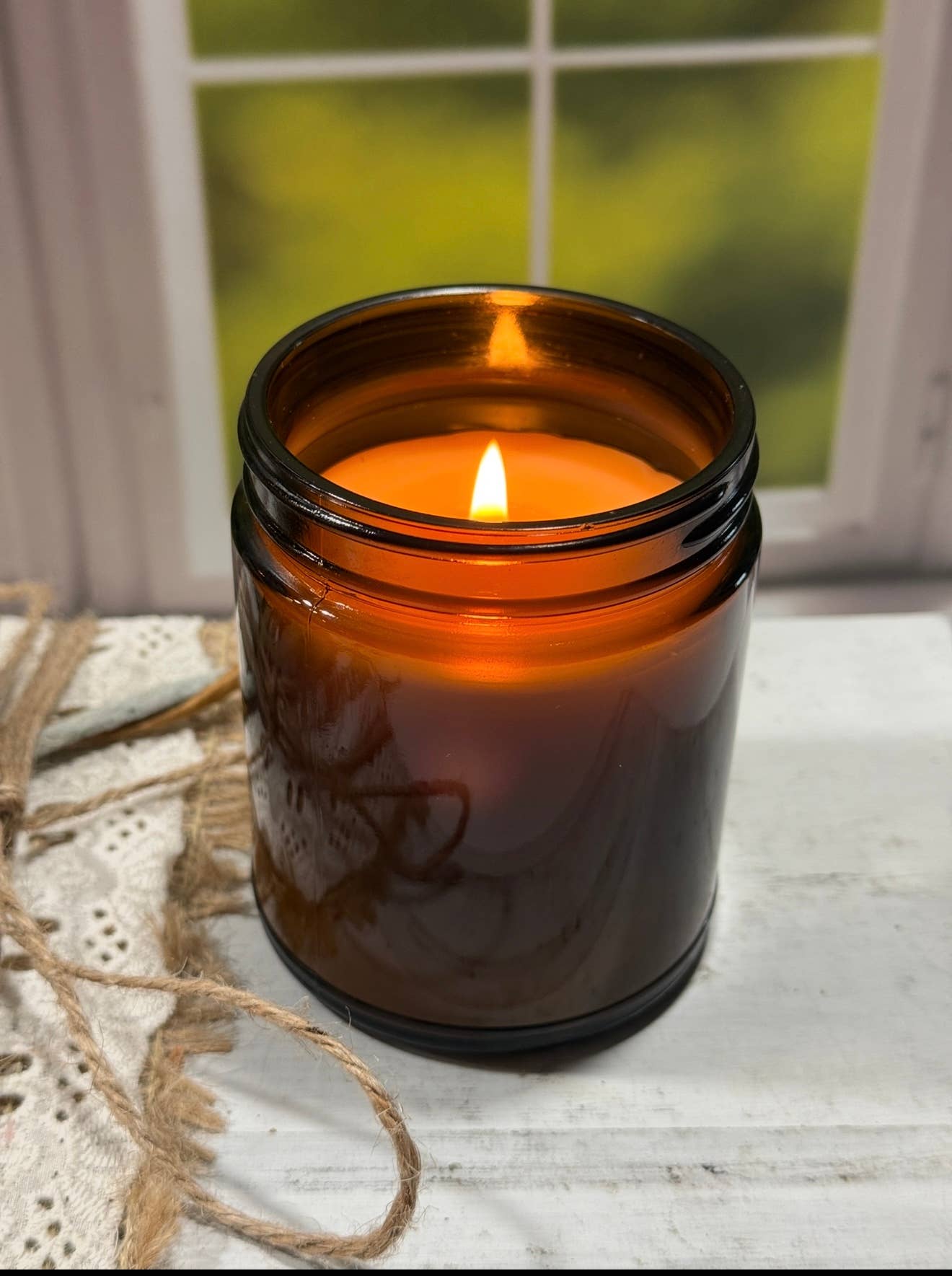 Suzy Spa Essentials - Wholesale Jar/Filled Candle - Sandalwood Rose – Soy Blend Candle – 8 oz Amber Jar2