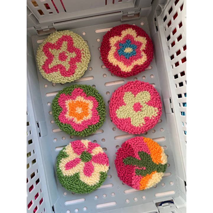 MUUDLAND - Venta al por mayor Posavasos para coche - Mujer - Posavasos para coche Punch Needle, juego de 2, hechos a mano2