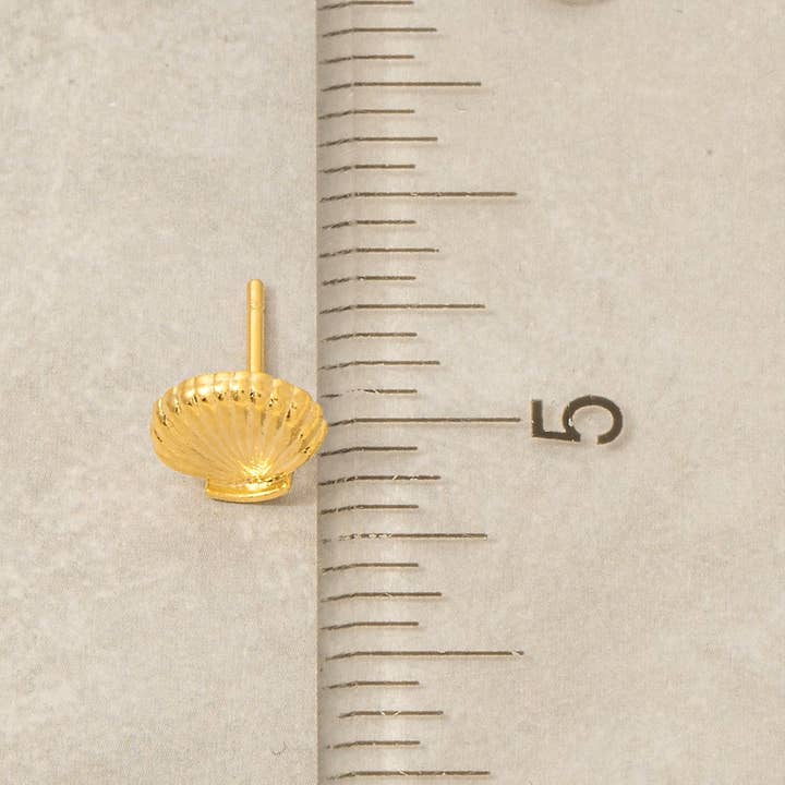 Fame Accessories – Großhandel Ohrstecker – Vergoldete Muschel-Ohrstecker3