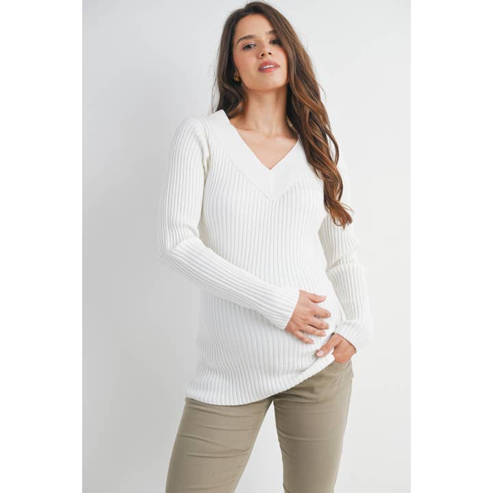 Pull de maternité en maille à col en V pour la vente par Hello Miz