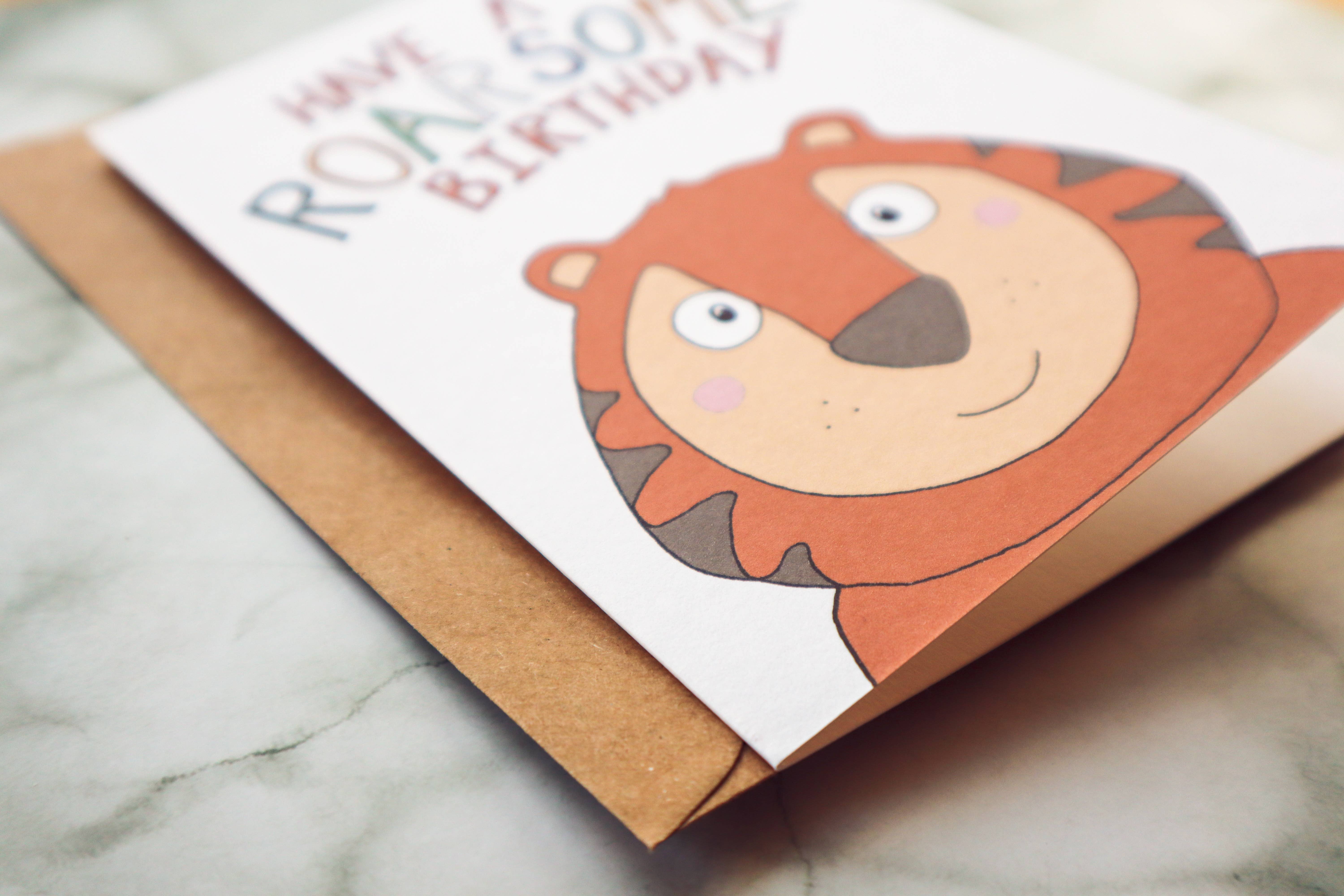 Harris Card Co - Vente Cartes d'anniversaire - Carte d'anniversaire pour enfants — Roarsome Birthday2