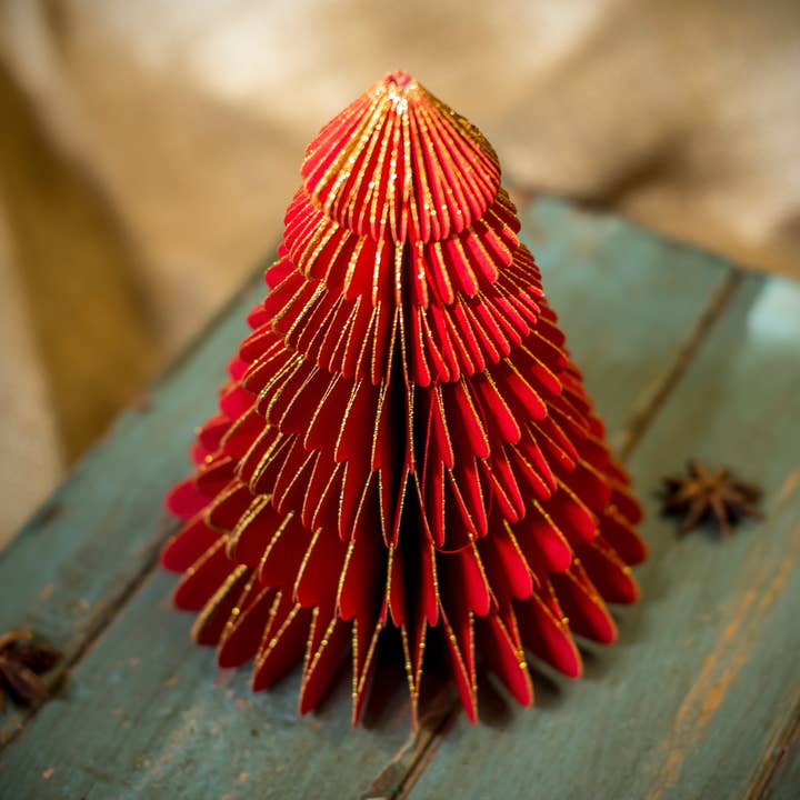 Moult - Vente Décoration de Noël - Arbres en nid d'abeille en papier rouge1