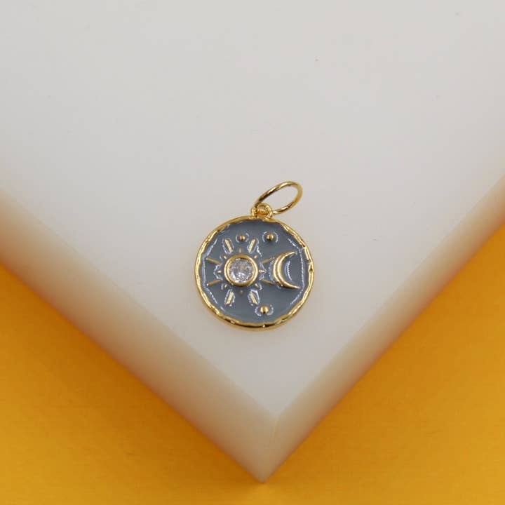 Pendentif en or 18 ct orné d'une étoile nordique et d'une étoile céleste pour la vente par MIA Jewelry