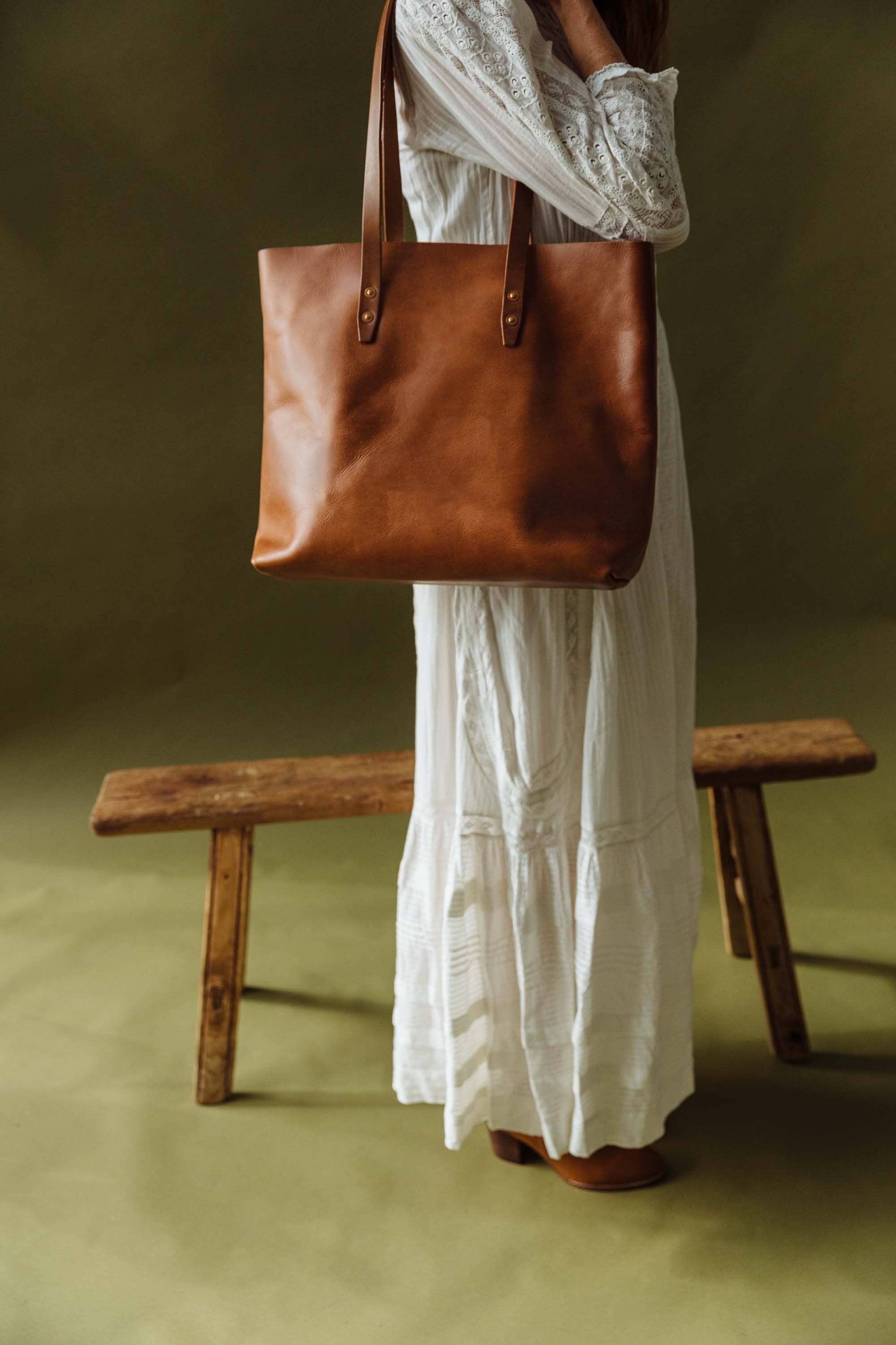 Tan Leather Simple Tote Bag for Women for wholesale on Faire6