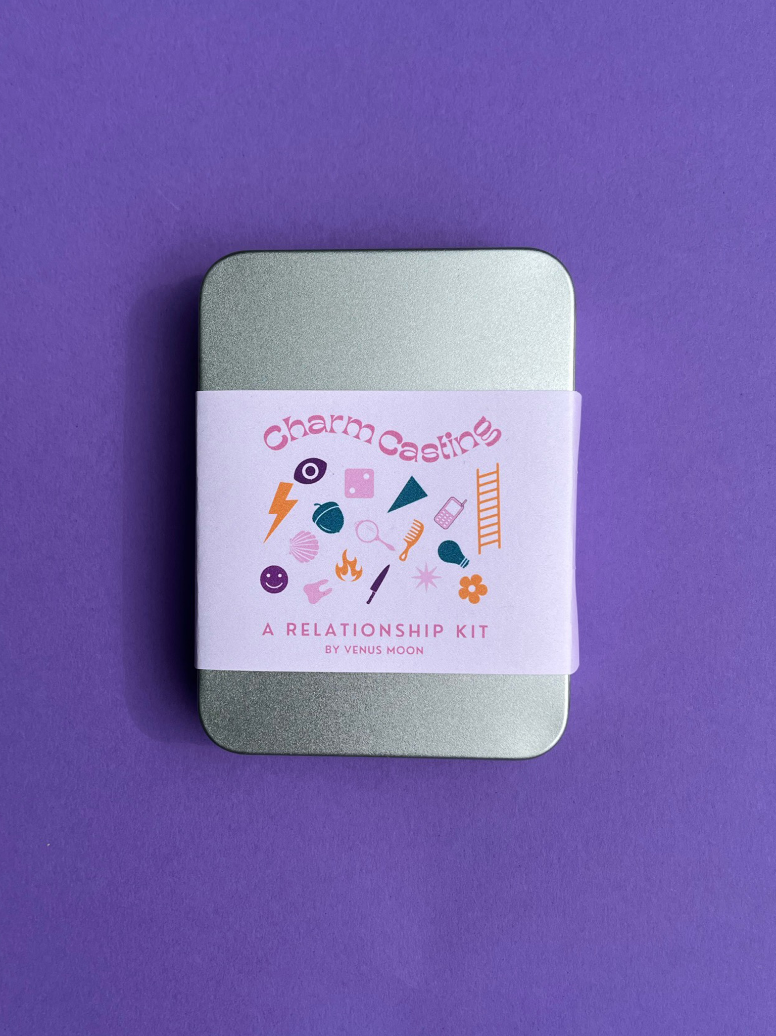 Venus Moon - Wholesale Meditation Supplies - Charm Casting Divination Kits4