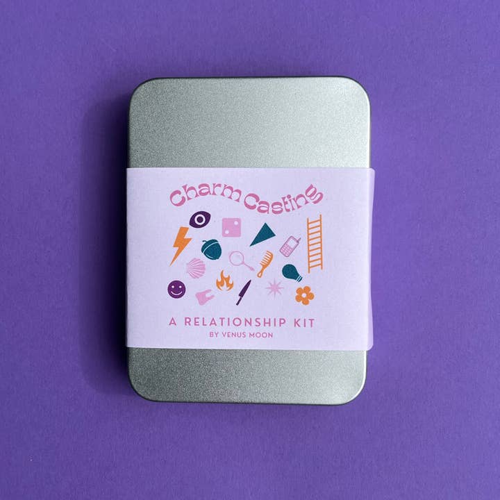 Venus Moon - Wholesale Meditation Supplies - Charm Casting Divination Kits4