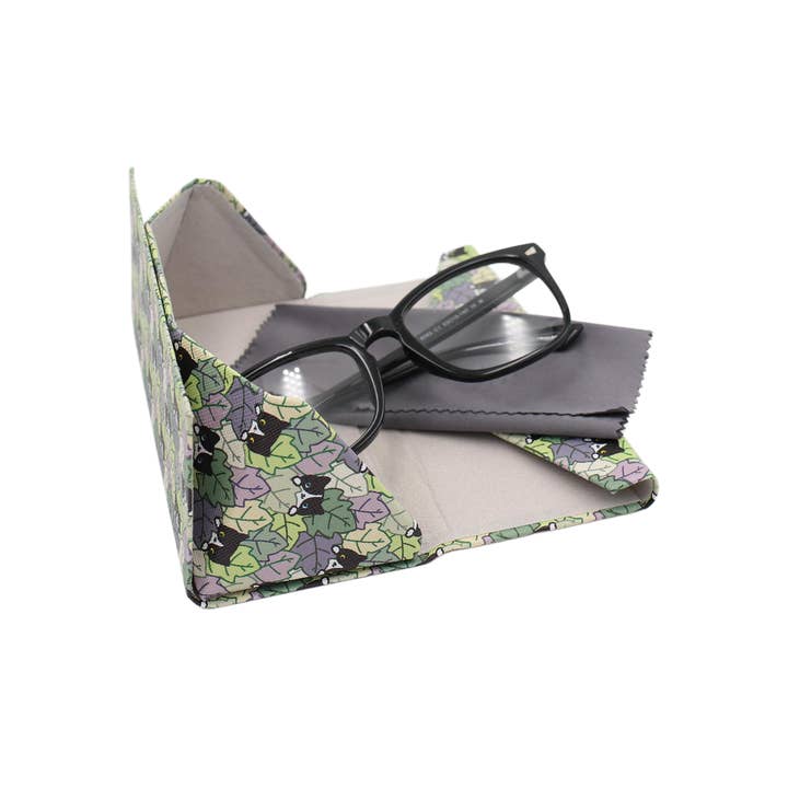 Real Sic – wholesale Eyewear cases & holders – Unisex – Cat Hide and Seek Print Glasses Case - Vegan Leather Magic Folding Hard Case1