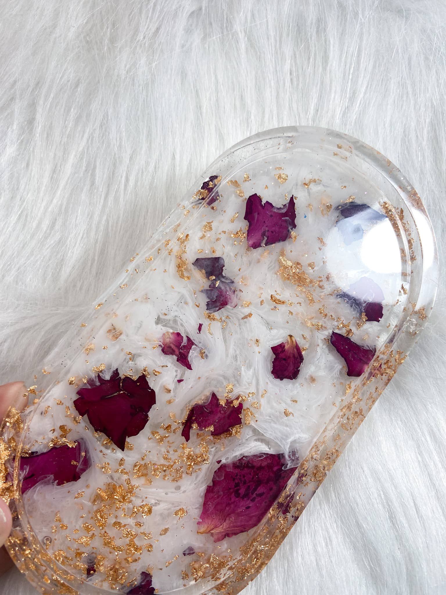 KraftzbyKenzie - Wholesale Jewelry Dish - Rose Petal Trinket Trays, White Swirls, Gold Foil, Red Roses2