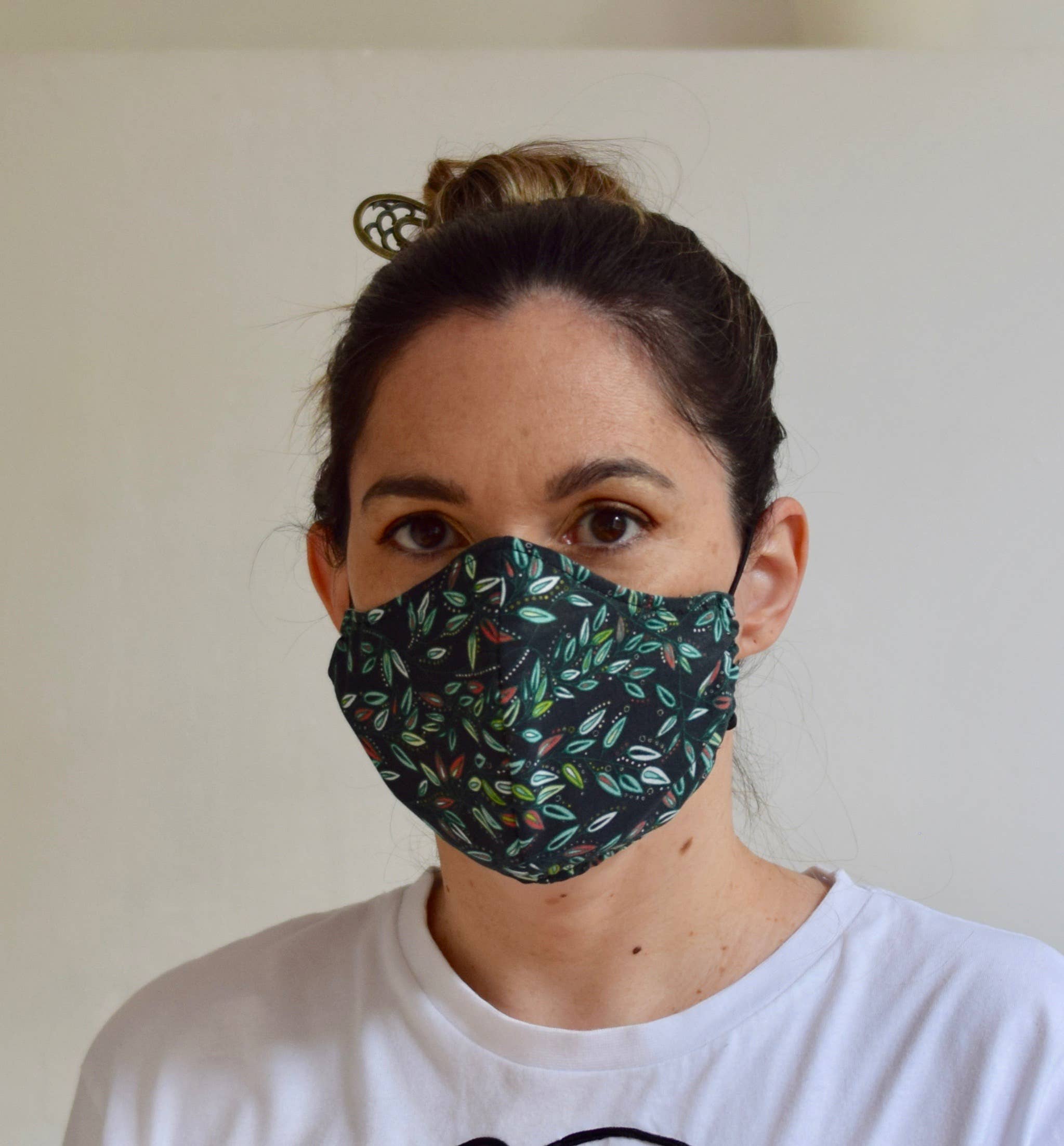 Petitama - Wholesale Non-Medical Disposable Mask - Leaves face mask2