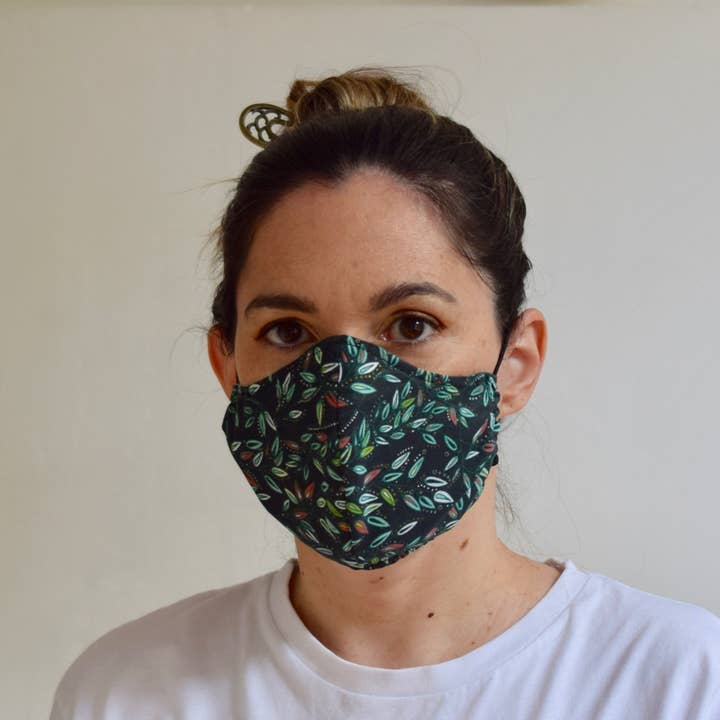 Petitama - Wholesale Non-Medical Disposable Mask - Leaves face mask2