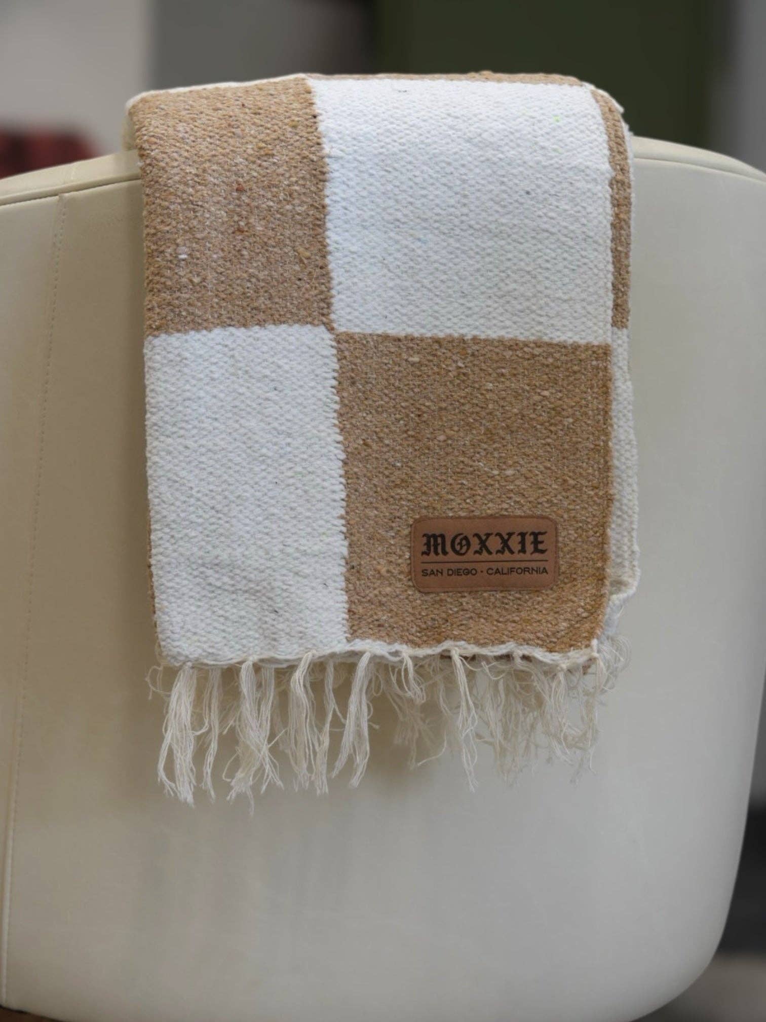 Natural Checkered Baja Blanket for wholesale on Faire3